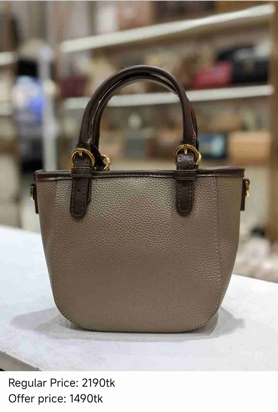 Year end sales on women's imported bag at Averi