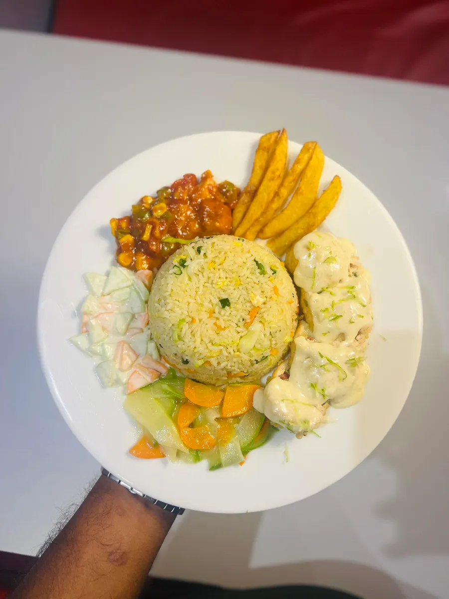 Dine and delight platter offer at Mr Chef Kitchen