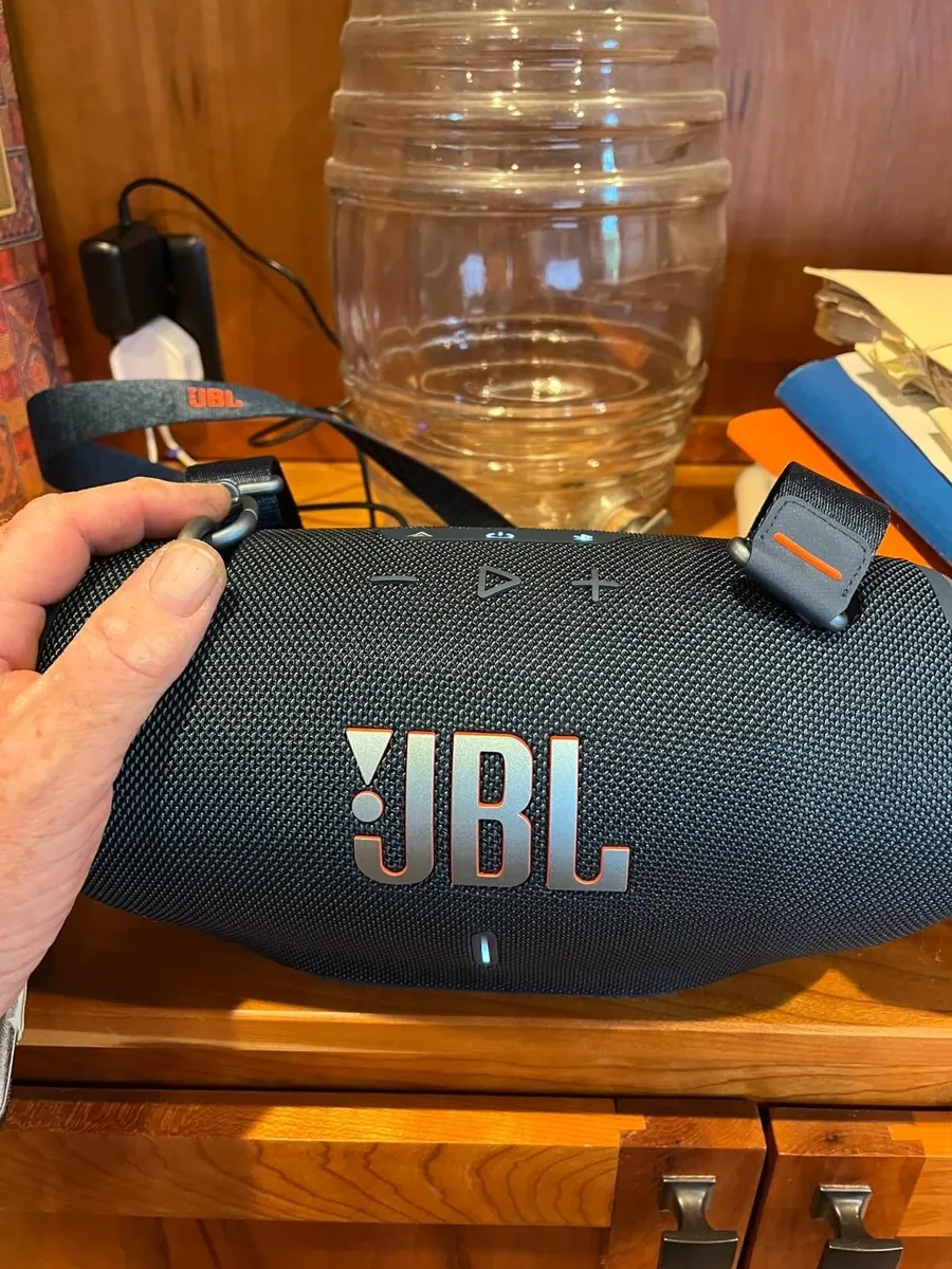 JBL Xtreme 4 Portable Bluetooth Speaker 7000 TK discount at GadGet Bee